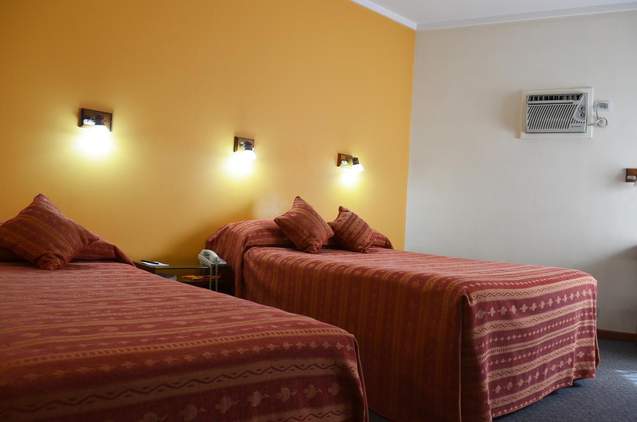 Hotel Huemul Хенераль-Рока Экстерьер фото